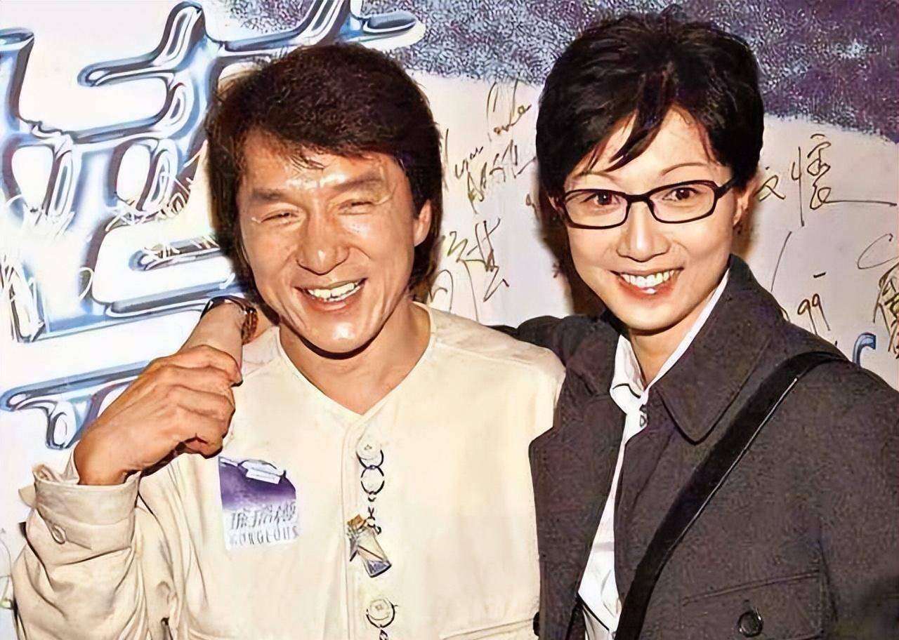 吴绮莉曝成龙拒认女因:无人要求亲子鉴定