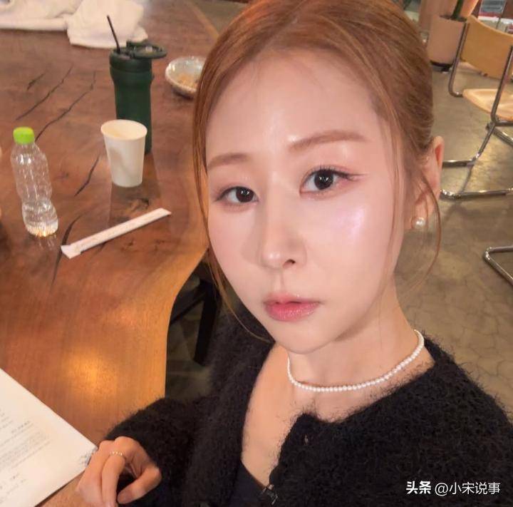 韩国女星被男友骗分手抓包出轨,男方拿钱带小三出国