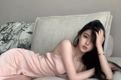 网红阿桃遭老公和闺蜜背叛!婚房中苟且被抓直言享受出轨快感