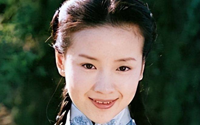 继董洁王大治摸后内娱再现不拉窗帘名场面生理性反应明显