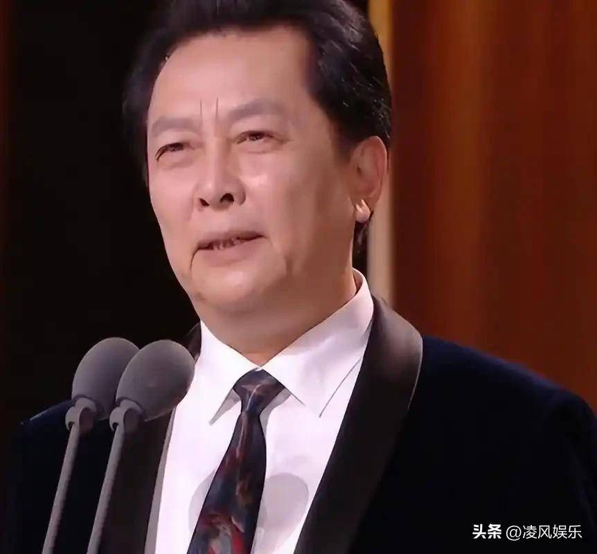 明星关注度排名:闫学晶第五唐国强上榜,第一引人注目