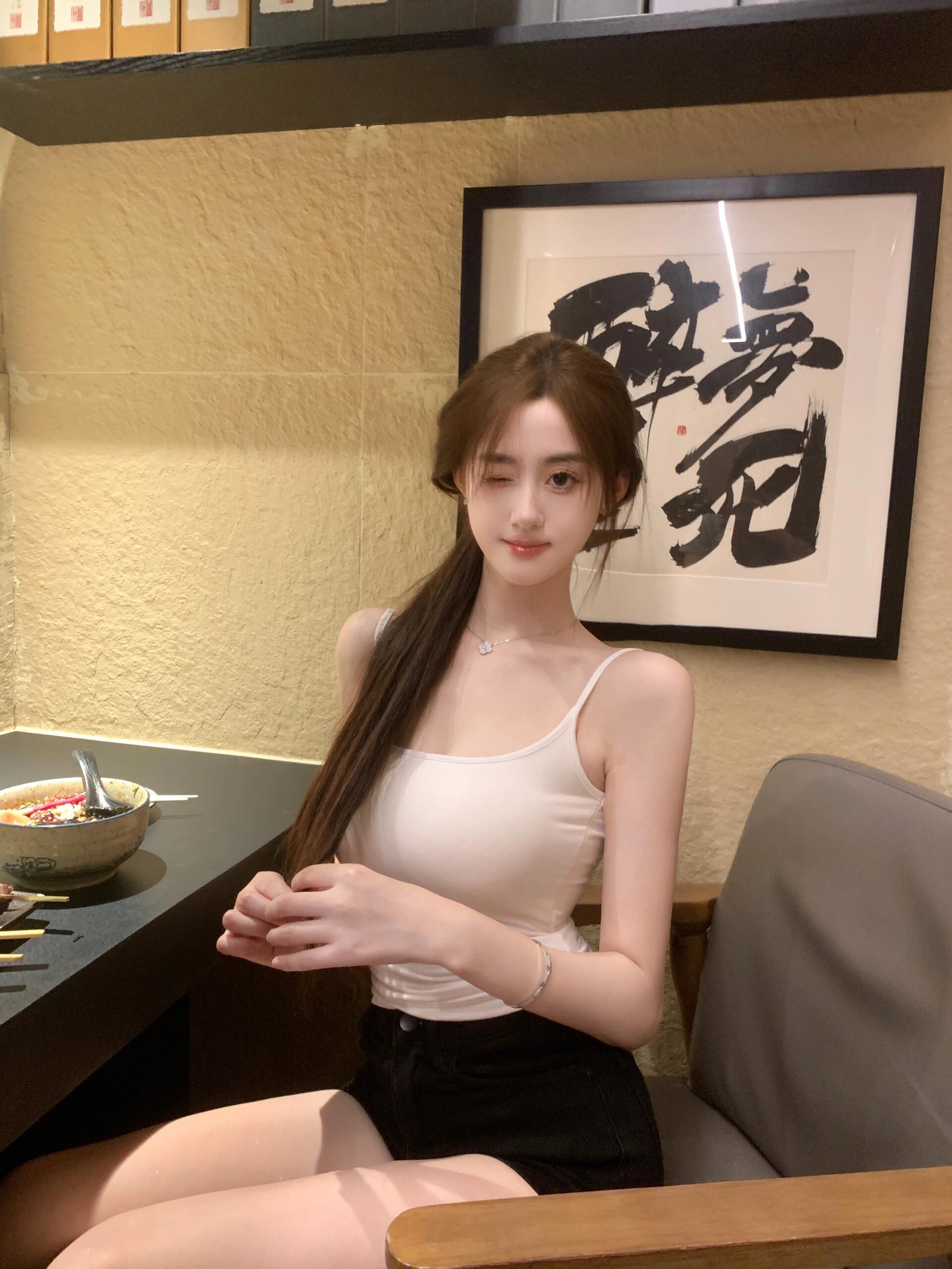 暗黑爆料在线吃瓜：免费观看娱乐圈最新内幕！